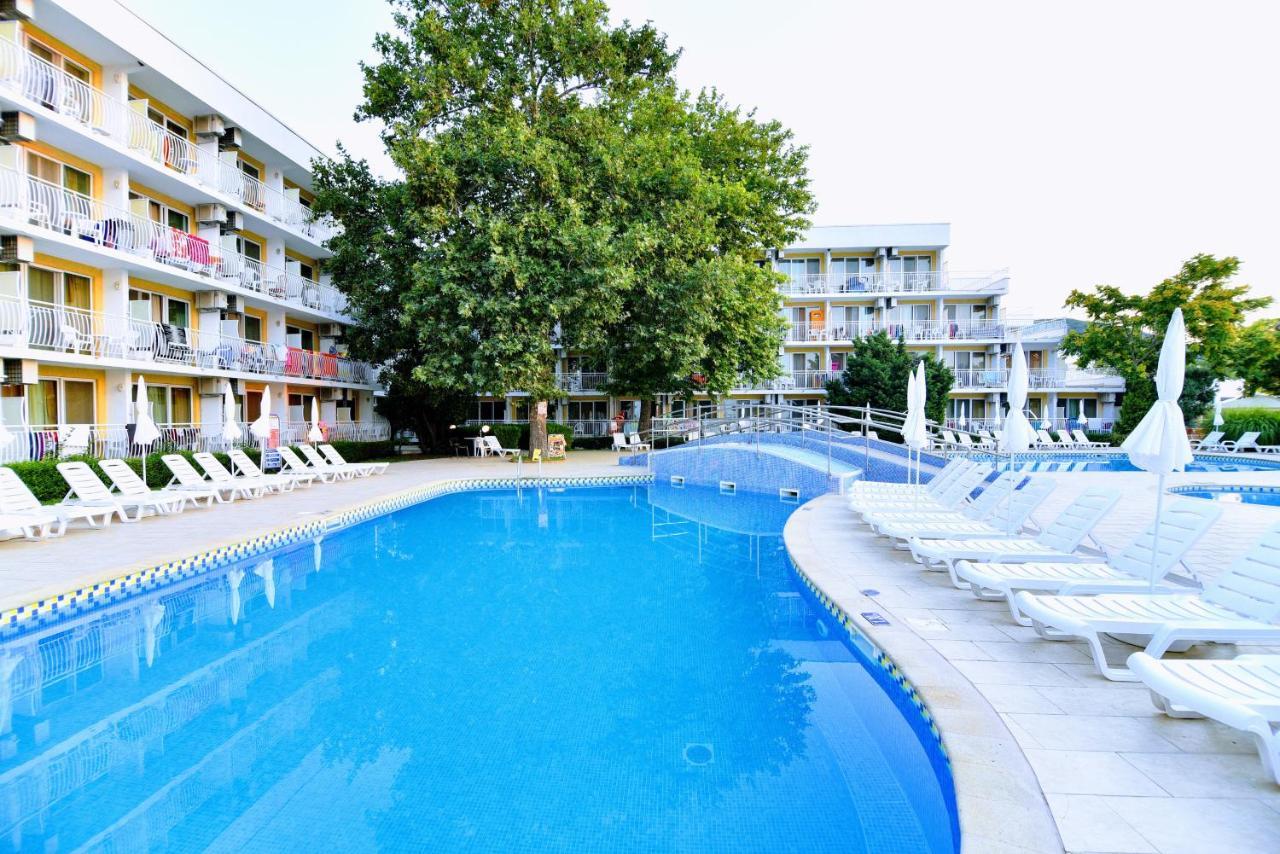 Kaliopa Hotel アルベナ エクステリア 写真